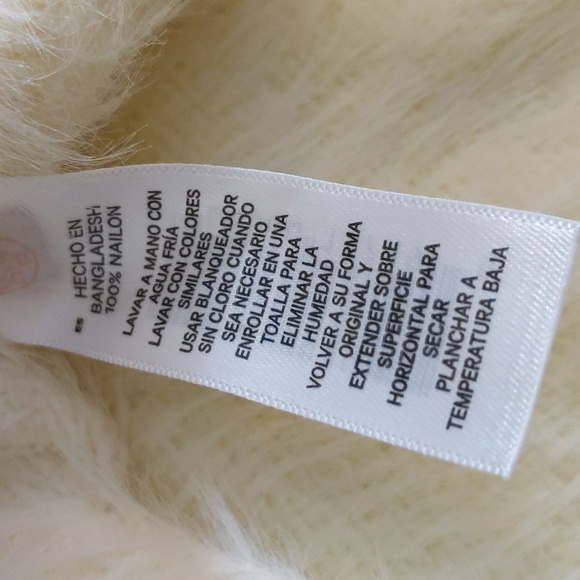 Joe Fresh Jillian| NWT Off-White Eyelash Knit Scoop Neck Sweater Nylon - Picture 12 of 13